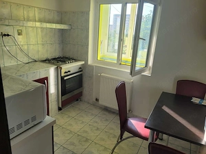 De inchiriat apartament 3 camere in zona Aradului - imagine 3