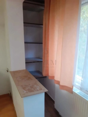 LUNEI - AP. 1 CAMERA - mobilat, utilat, etaj intermediar - imagine 3