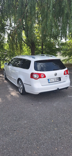 Volkswagen Passat B6 R-LINE 2.0 TDI 4Motion Automată (2010) - imagine 5