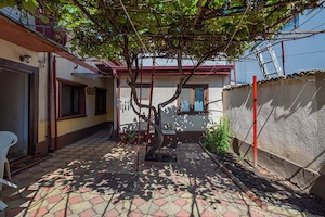 Sala Sporturilor – Bd. Tomis | Casă cu curte în centrul Constanței - imagine 3