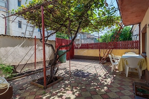 Sala Sporturilor – Bd. Tomis | Casă cu curte în centrul Constanței - imagine 4