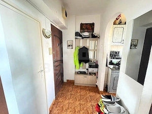 Apartament-2-camere-Mobilat-Centrala-Parcare-Bloc-Izolat-Astra - imagine 5