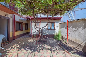 Sala Sporturilor – Bd. Tomis | Casă cu curte în centrul Constanței - imagine 3