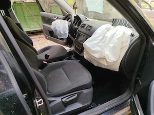Skoda Yeti avariata - imagine 7
