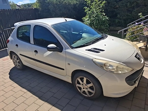 Peugeot 206+ - imagine 5