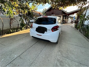 peugeot 208 1.6 hdi euro 6 - imagine 8
