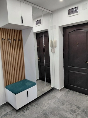 Inchiriez Garsoniera zona Democratiei Ploiesti - imagine 5