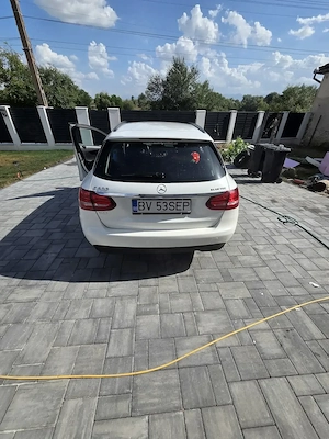 Vând Mercedes-Benz c200 blutech - imagine 2