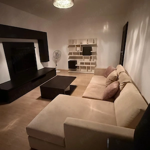 Închiriez apartament 3 camere, decomandat, mobilat lux, zona deosebita Faleza Nord Constanta - imagine 9