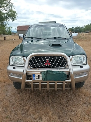 Vând Mitsubishi L200