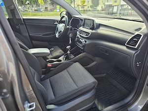 Hyundai Tucson 2019, 1.6l 132cp, unic propietar 48,252km reali ! - imagine 8
