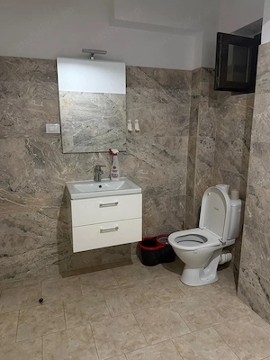  **DE ÎNCHIRIAT   Apartament 2 camere, decomandat, proaspăt renovat** - imagine 6