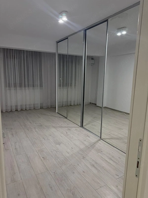  **DE ÎNCHIRIAT   Apartament 2 camere, decomandat, proaspăt renovat** - imagine 3