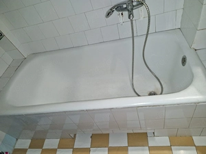 Vând cadă din fontă