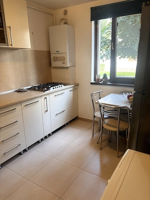 Apartament 2 camere, zona Tractorul - imagine 7
