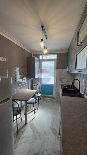 Apartament 2 camere – renovat complet, etaj 1, cu boxă și balcon - imagine 19