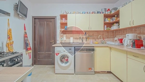 Comision 0%! Vila Patricia, pensiune Breaza | teren tenis | ciubăr - imagine 2