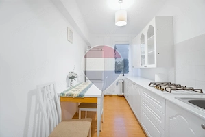 DE INCHIRIAT Apartament 2 camere B- dul Victoriei 4, etaj 2din7! - imagine 6