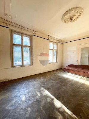 Apartament cu 1 camera de vânzare + boxa pe str George Cosbuc - imagine 3
