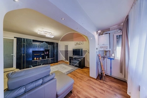 Apartament modern cu loc de parcare in zona Micalaca - imagine 2