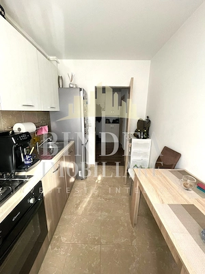 Apartament decomandat 36mp , etaj 1 Giroc- Esso, parcare proprie - imagine 2