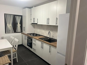inchiriez ap 3 camere pe str Mihai Viteazi - imagine 2