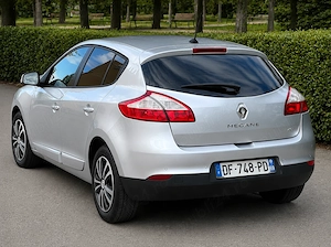 Renault MEGANE 2015-Diesel 1.5 Dci 110 cp-Dotari EXTRA- Masina SUPER INGRIJITA - imagine 3