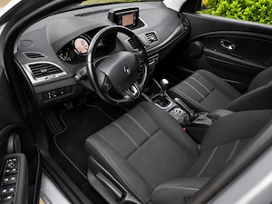 Renault MEGANE 2015-Diesel 1.5 Dci 110 cp-Dotari EXTRA- Masina SUPER INGRIJITA - imagine 8