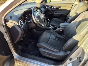 Nissan Qashqai 1.6 Diesel 4x4 - imagine 7
