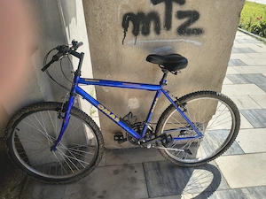 Vând bicicleta 27 inci 