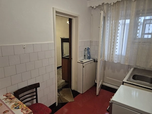 Vând apartament - imagine 3
