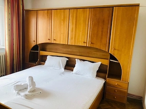 4 camere Ultracentral Clinicile Noi 450 euro - imagine 2