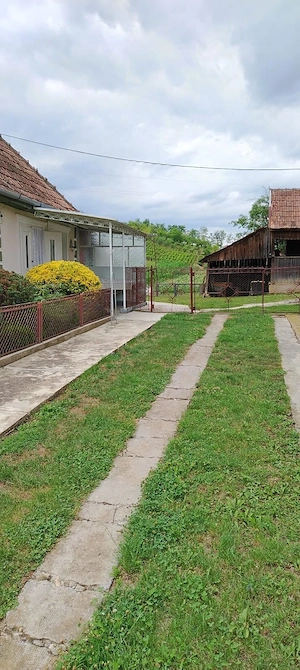 Casa de vanzare intabulata cu 55 ari de gradina  .ie si livada.in com  .Tritenii de jos jud Cluj  .  - imagine 6