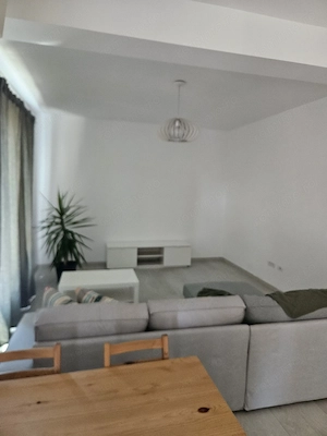 De inchiriat apartament 3 camere in zona Aradului - imagine 6