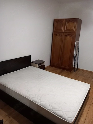 închiriez apartament cu două camere