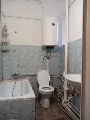 închiriez apartament cu două camere - imagine 3