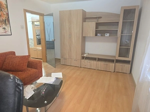 De inchiriat apartament 2 camere in  Piata Verde - imagine 3