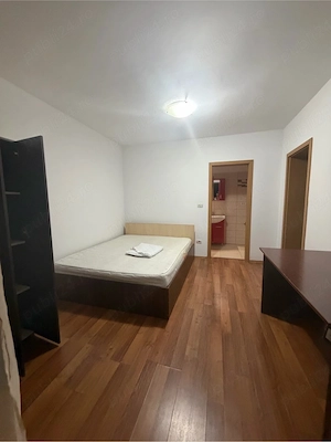 1 camera Giroc 300 euro cu tot cu cueltuieli 