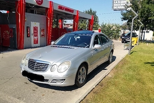 Mercedes Benz E 220 Avantgarde