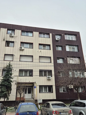 Proprietar vand apartament 2 camere Navodari ultracentral - imagine 5