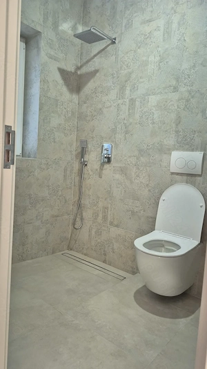 Vand casa constructie noua cu 900 mp teren cu vedere superba spre zalau - imagine 4