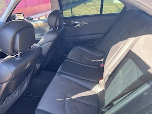 Se vinde Mercedes-benz w211 - imagine 2