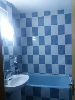 Proprietar inchiriez apartamen 3 Camere decomandat, zona Calea Girocului - imagine 6