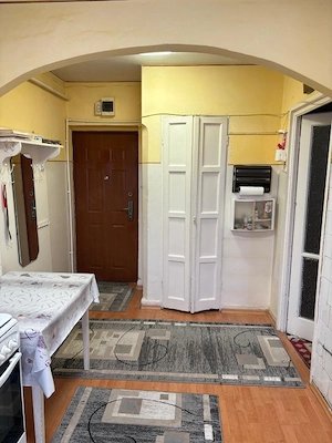 Vand sau schimb apartament cu 2 camere  - imagine 5