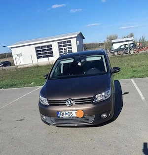Vand VW Touran, 2013, 5 locuri , diesel