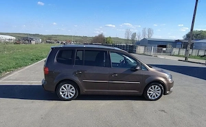 Vand VW Touran, 2013, 5 locuri , diesel - imagine 10