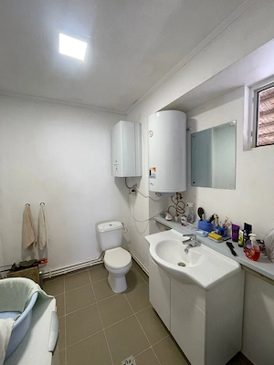 Casa de caramida de vanzare cu aproape un hectar de teren - Cabești, jud. Bihor - imagine 7