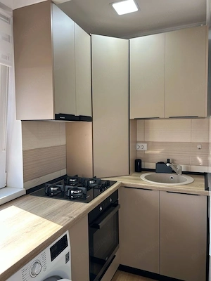 Vand apartament 2 camere - imagine 4