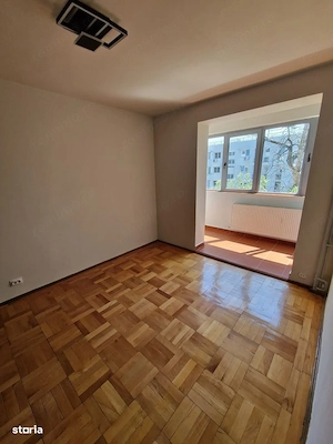 Vand Apartament 3 camere bloc 3 4 Piata Minis - Titan - imagine 12