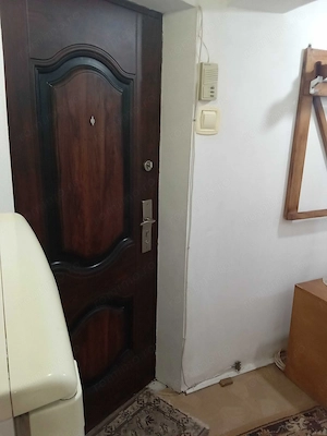 Vand garsoniera in Crangasi, in special pentru rapidisti - imagine 2